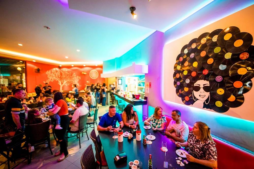 Imagem que descreve as diferentes vertentes e serviços do Maria Bonjour